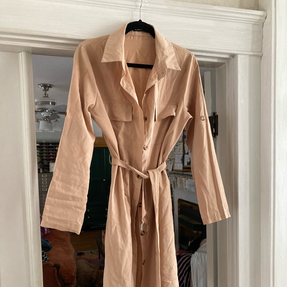 Beige button up dress with belt